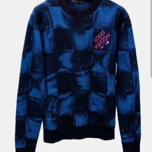 AUTHENTIC  Louis Vuitton Damier Salt Print Sweater thatdesigned By Virgil Abloh